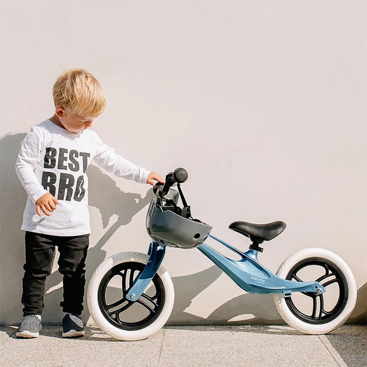 Draisienne bébé : tout savoir sur ce vélo sans pédales